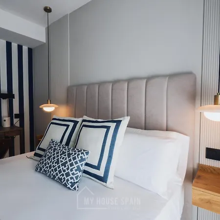 By Myhousespain 2* Gijon