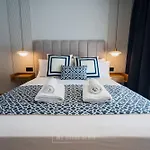By Myhousespain 2* Χιχόν