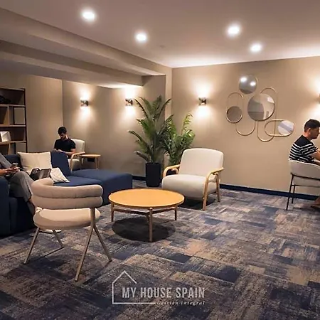 By Myhousespain Otel Gijón