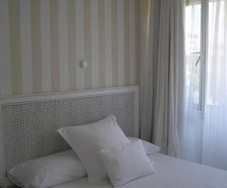 Отель By Myhousespain